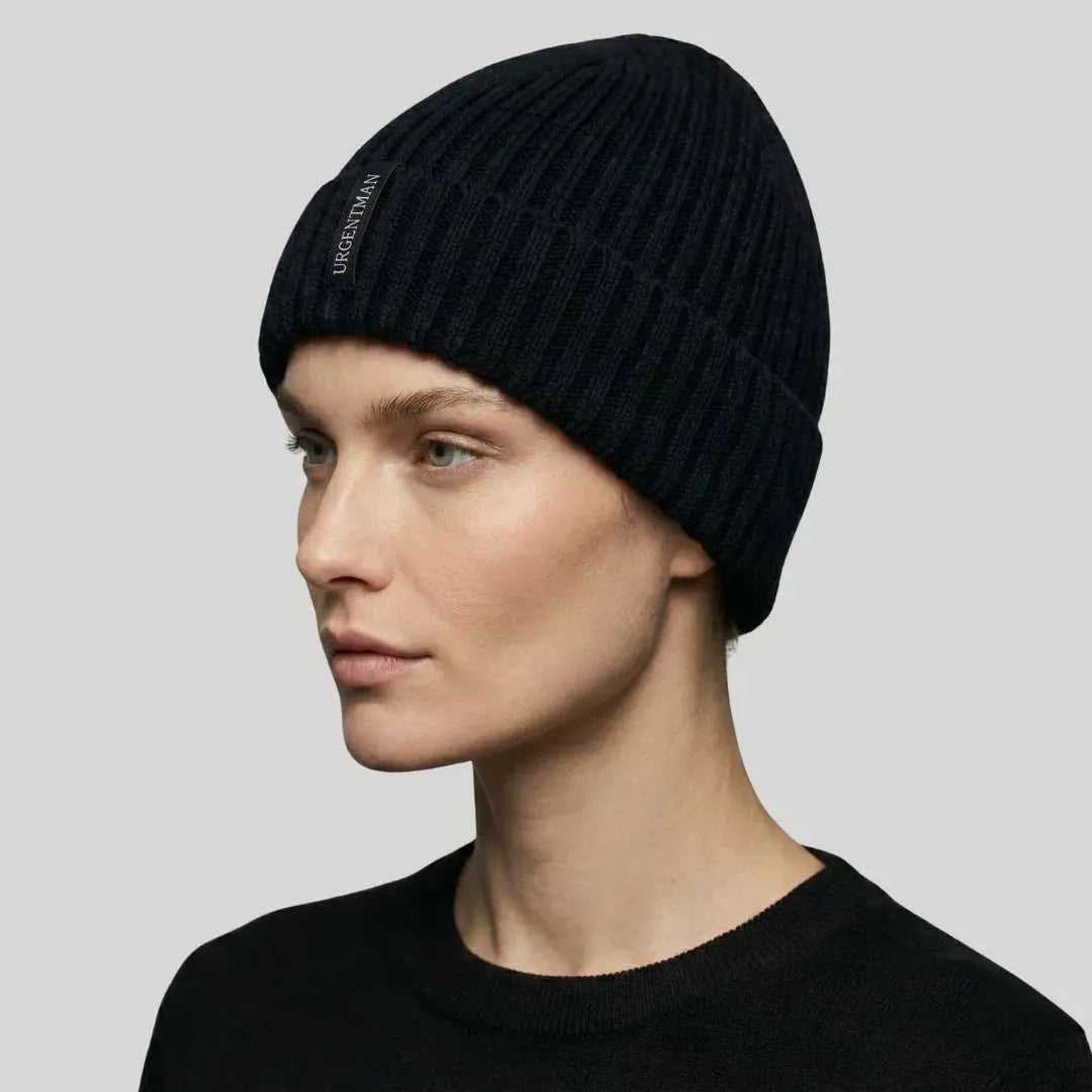 Bonnet Côtelé Mixte Noir Revers Étiquette Tissée Maison Shelby