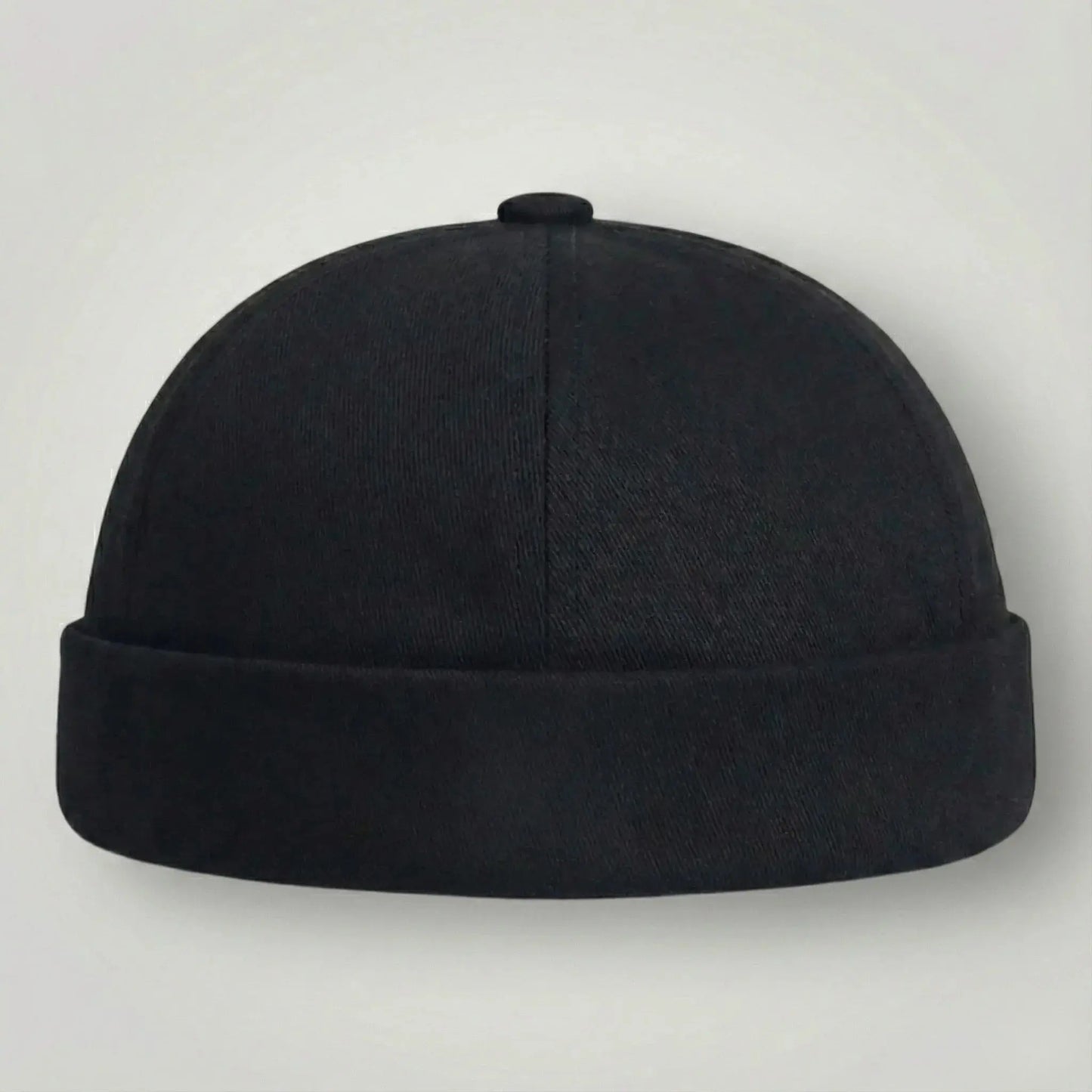 Bonnet Docker Mixte Noir Broderie Croix Blanche Sangle Maison Shelby