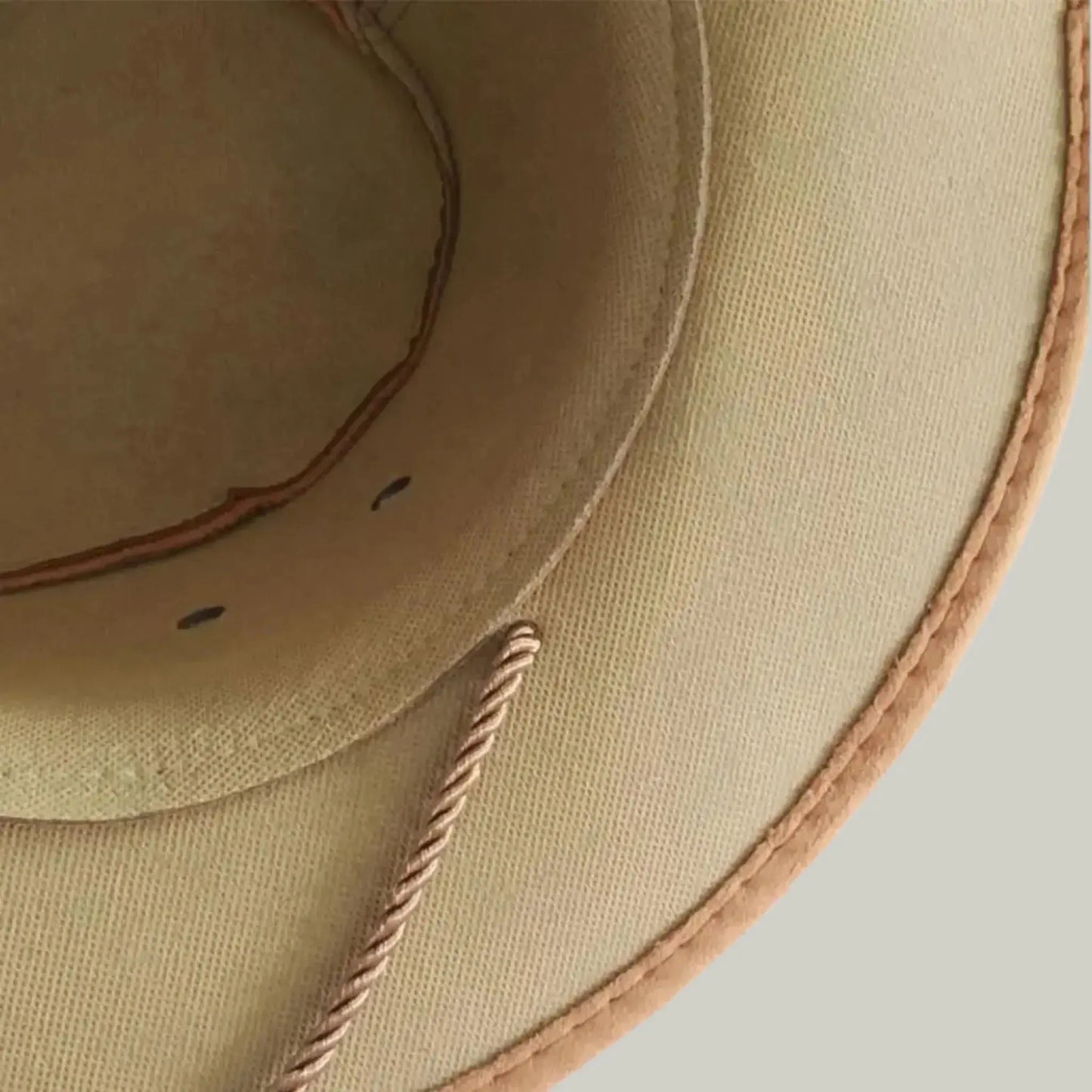 Chapeau Fedora Marron – Style Aventurier Homme & Femme Maison Shelby