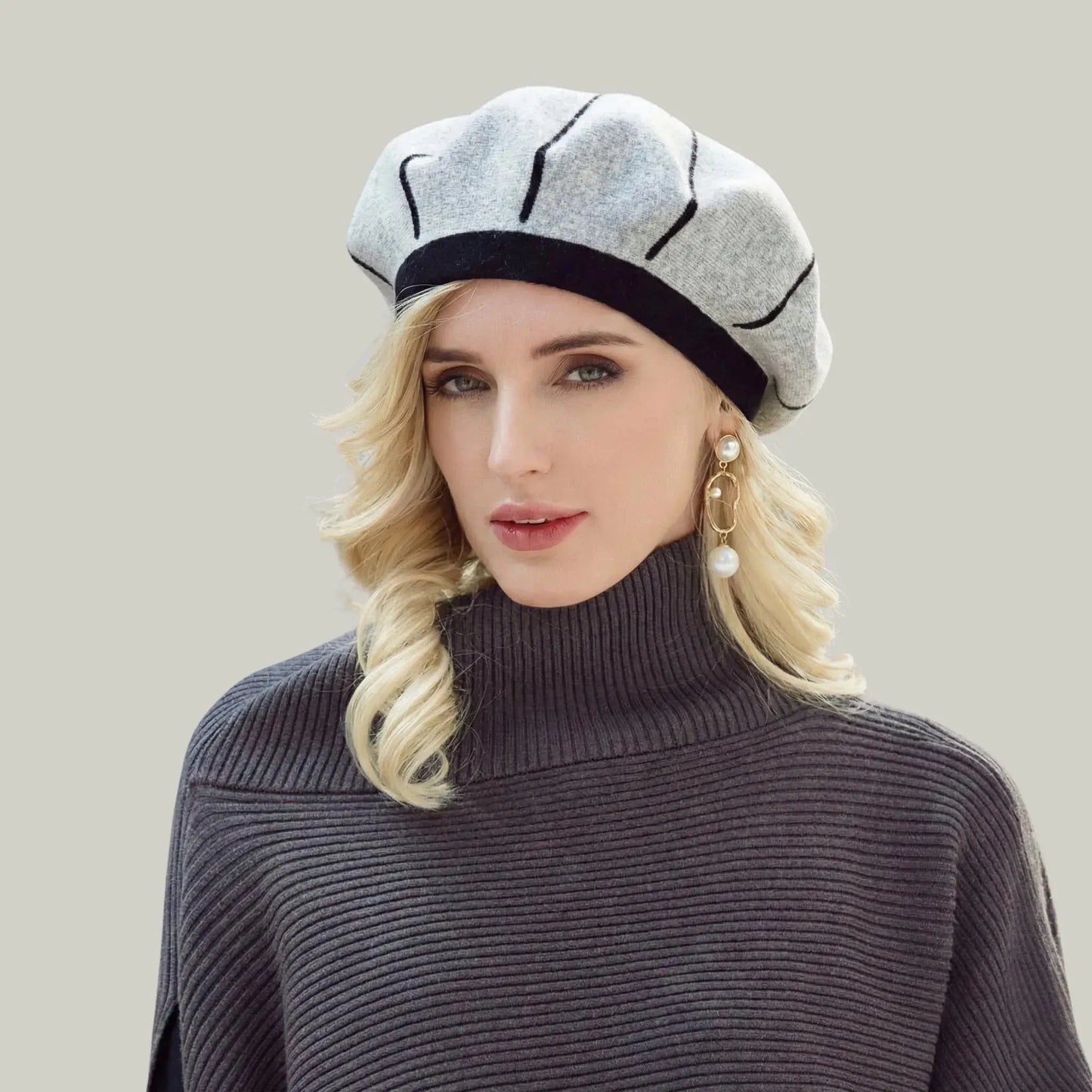 Béret Basque Femme Laine Gris Clair Coutures Apparentes Maison Shelby