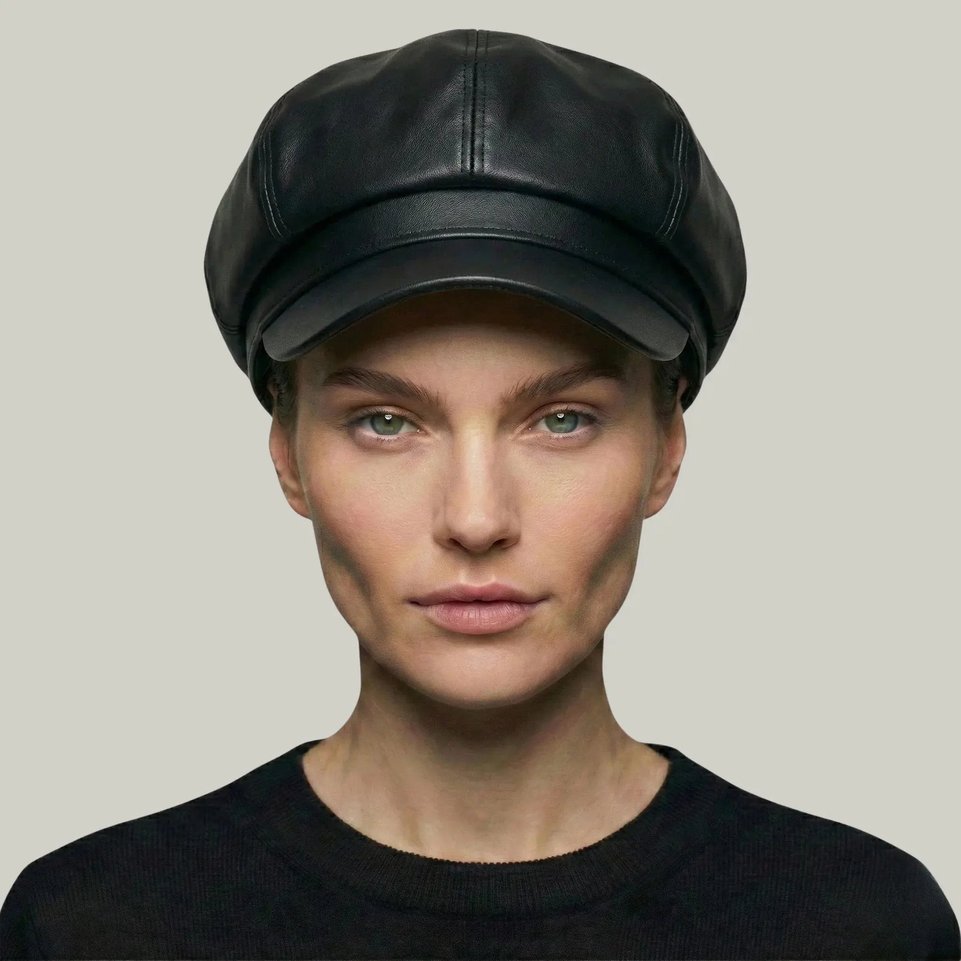 Béret Gavroche Femme Simili Cuir Noir Brillant Maison Shelby
