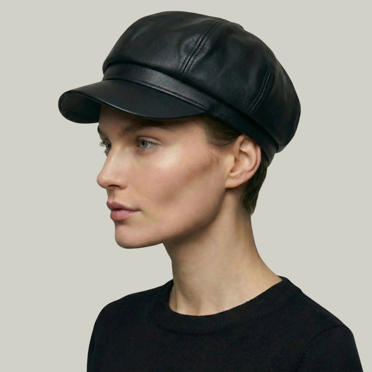 Béret Gavroche Femme Simili Cuir Noir Brillant Maison Shelby