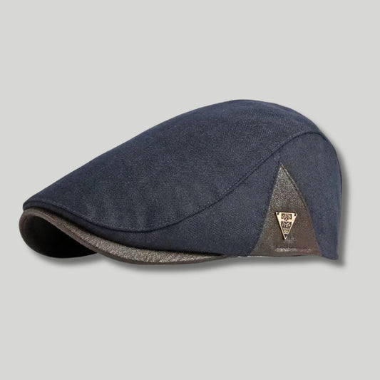 Béret Homme Bleu Marine – Empiècement Cuir Triangle & Broderie