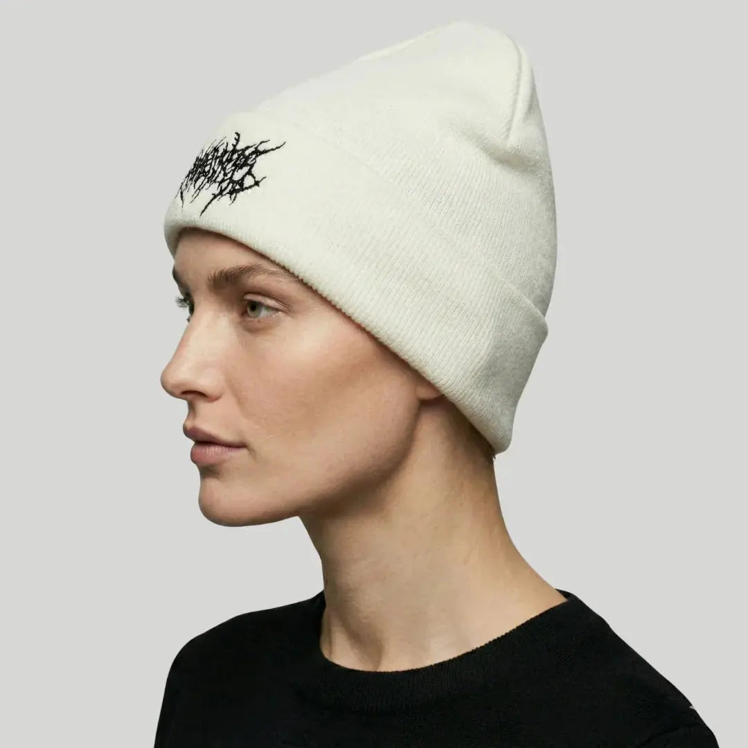 Bonnet Côtelé Femme Ivoire Broderie Gothique Noire Maison Shelby