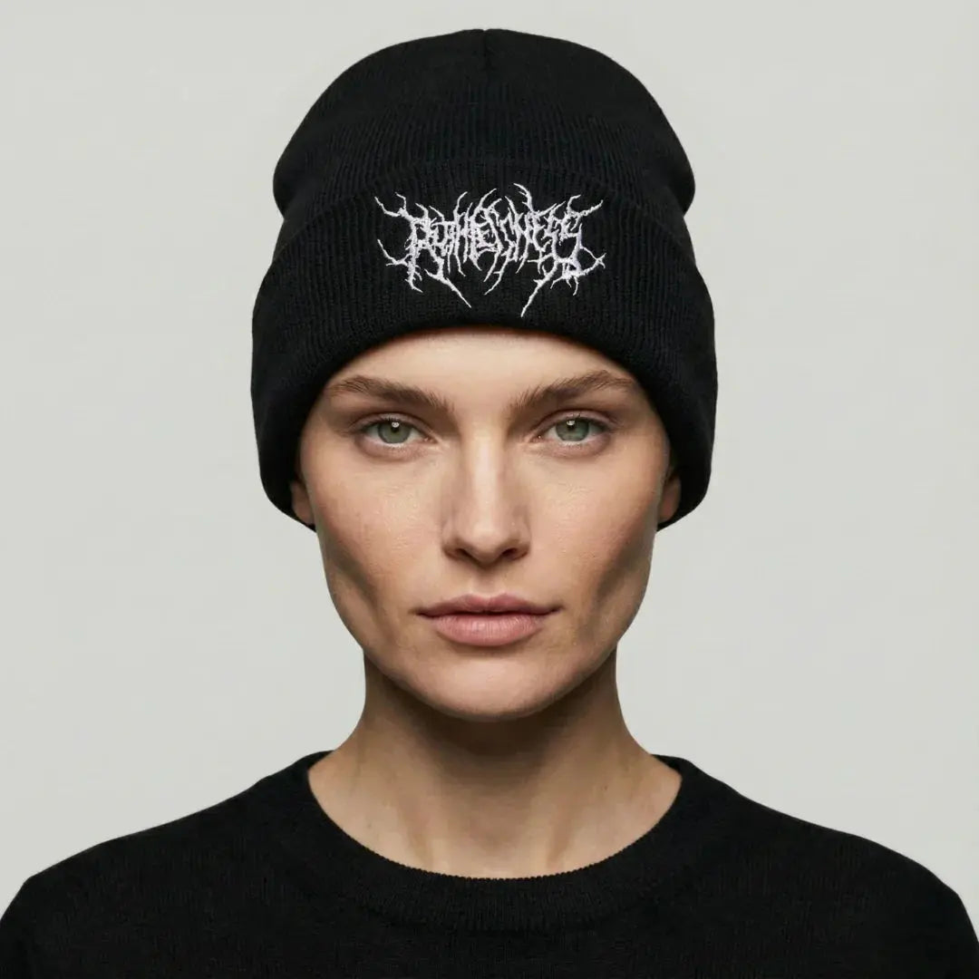 Bonnet Côtelé Femme Noir Broderie Gothique Argentée Maison Shelby