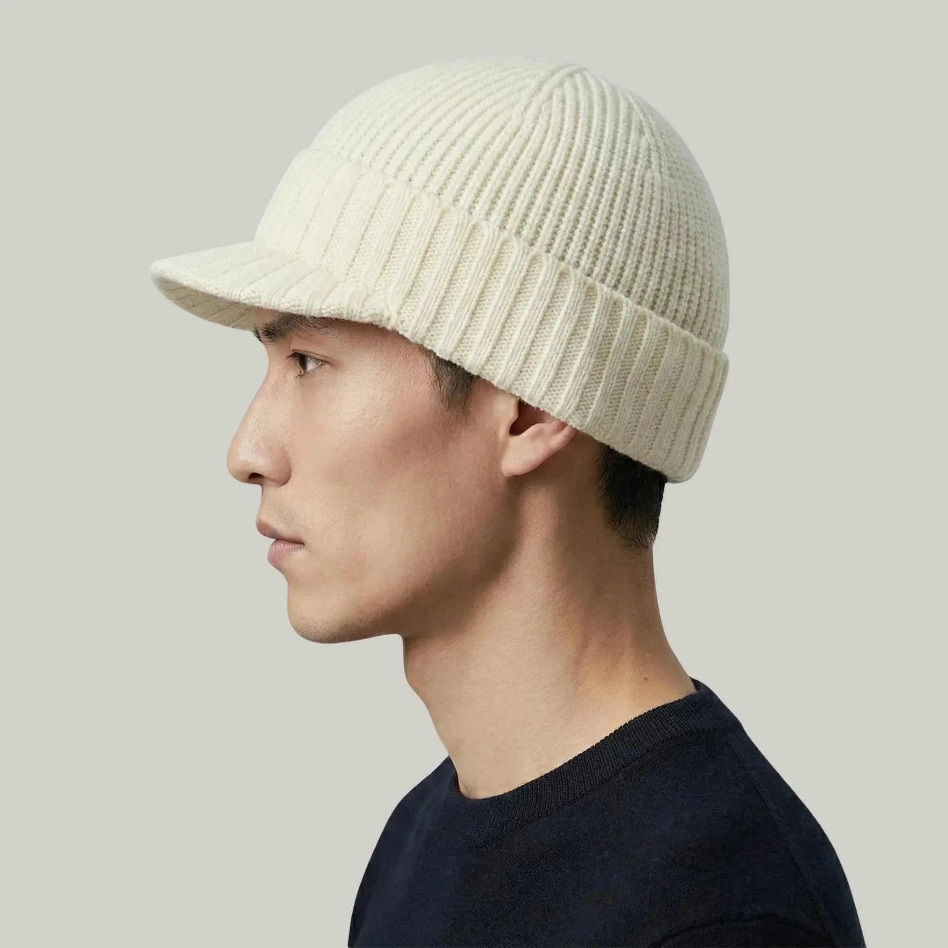 Bonnet Casquette Ivoire Homme Femme – 2 en 1 Visière Intégrée Maison Shelby