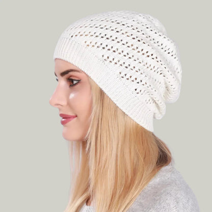 Bonnet Crochet Femme Blanc Cassé – Maille Ajourée Hiver