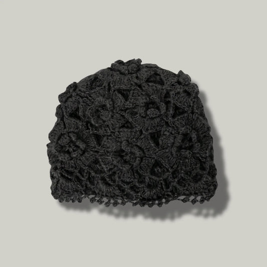 Bonnet Crochet Femme Noir – Relief Floral Grande Fleur