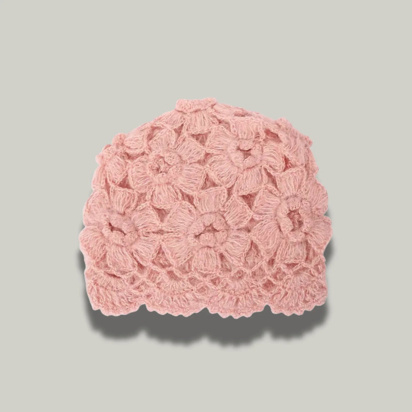 Bonnet Crochet Femme Rose Poudré – Motif Floral Ajouré