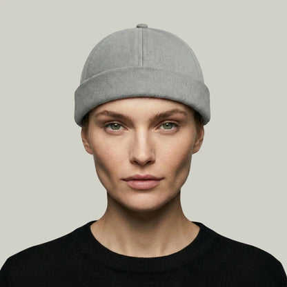Bonnet Docker Gris Broderie Croix Homme Femme – Réglable Maison Shelby