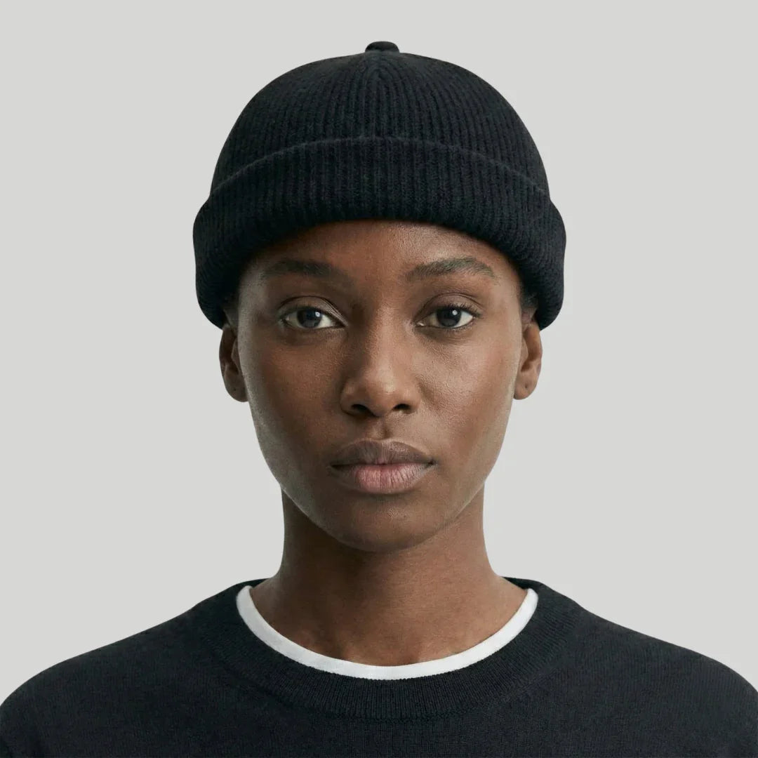 Bonnet Docker Mixte Noir Maille Côtelée Sangle Ajustable