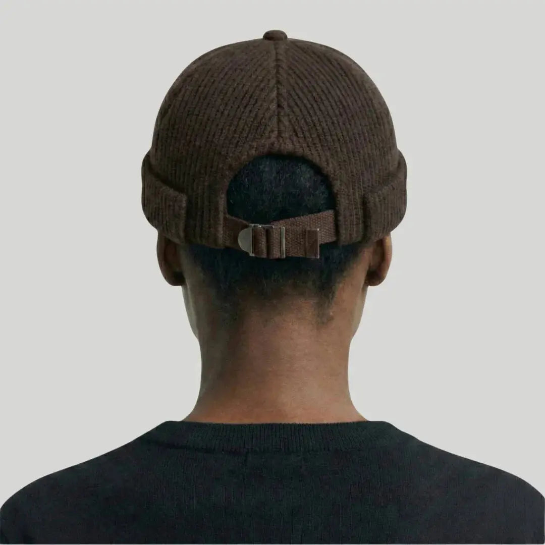 Bonnet Docker Mixte Taupe Maille Côtelée Sangle Ajustable Maison Shelby