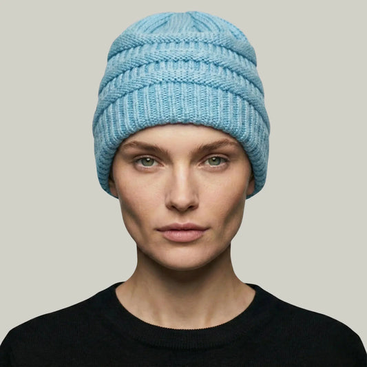 Bonnet Tricot Femme Bleu Ciel Maille Relief Slouchy Maison Shelby