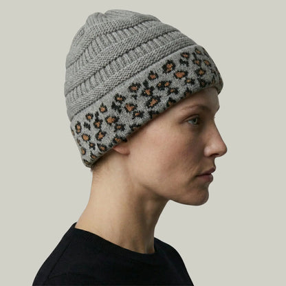 Bonnet Tricot Femme Gris Chiné Revers Imprimé Léopard Maison Shelby
