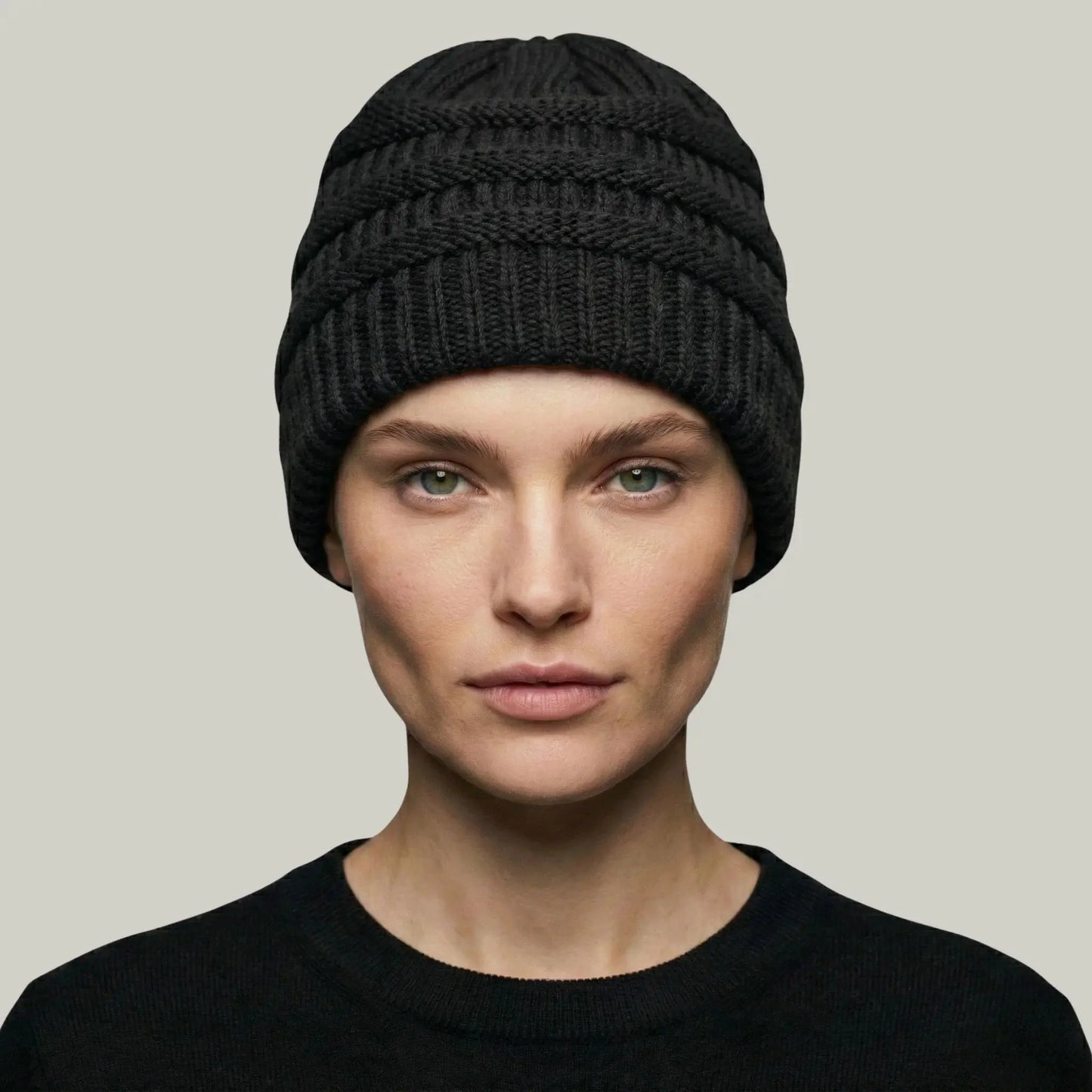 Bonnet Tricot Femme Noir Maille Relief Slouchy Maison Shelby