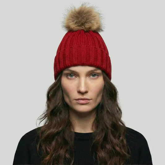 Bonnet Tricot Femme Rouge Pompon Fourrure Beige Maison Shelby