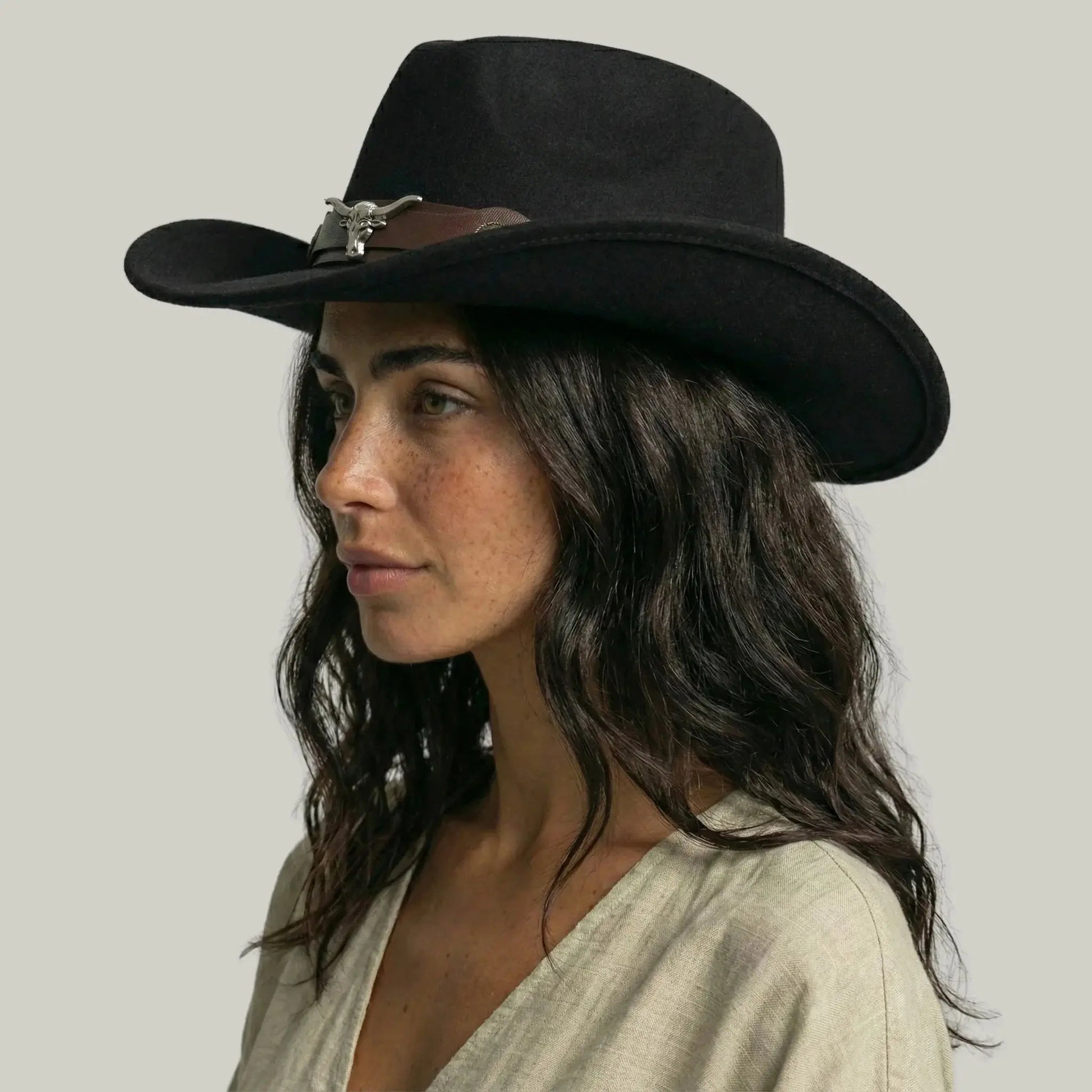 Chapeau Cowboy Noir Mixte Bandeau Taureau Cuir Maison Shelby