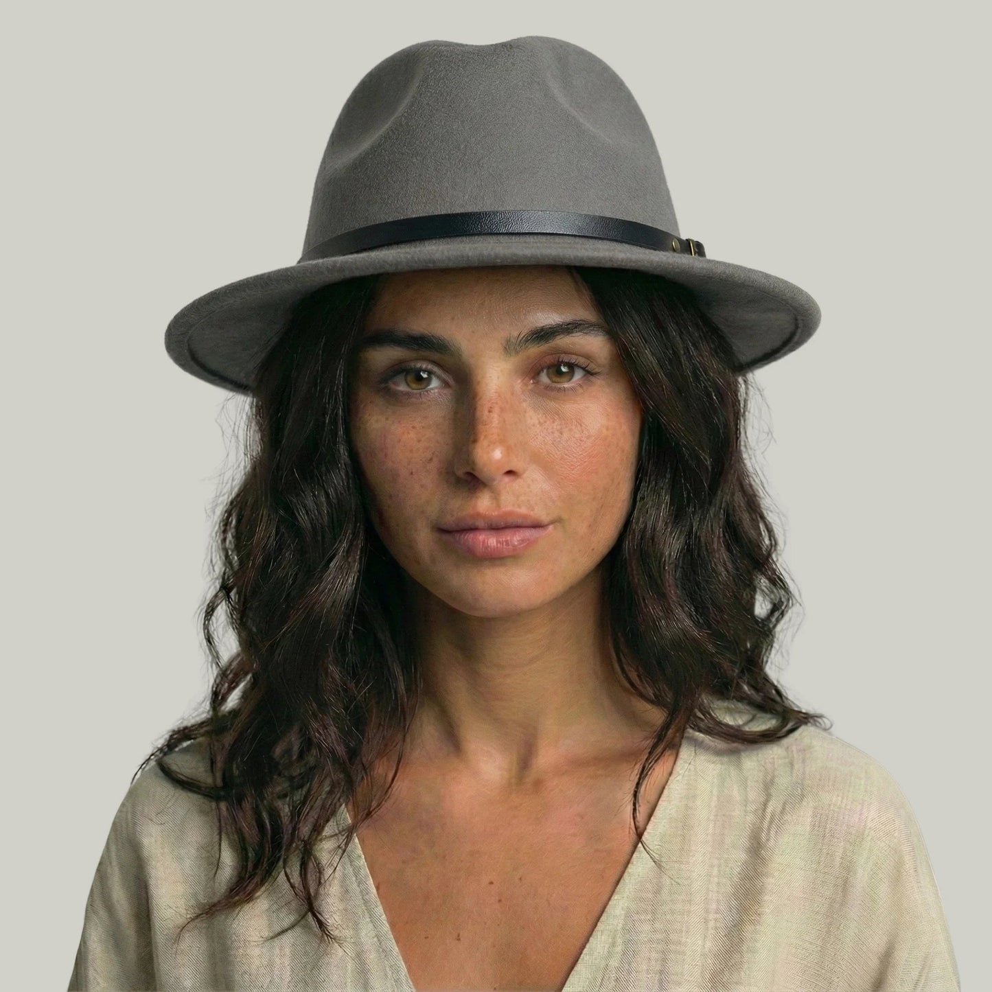 Chapeau Fedora Gris – Style Classique Homme & Femme