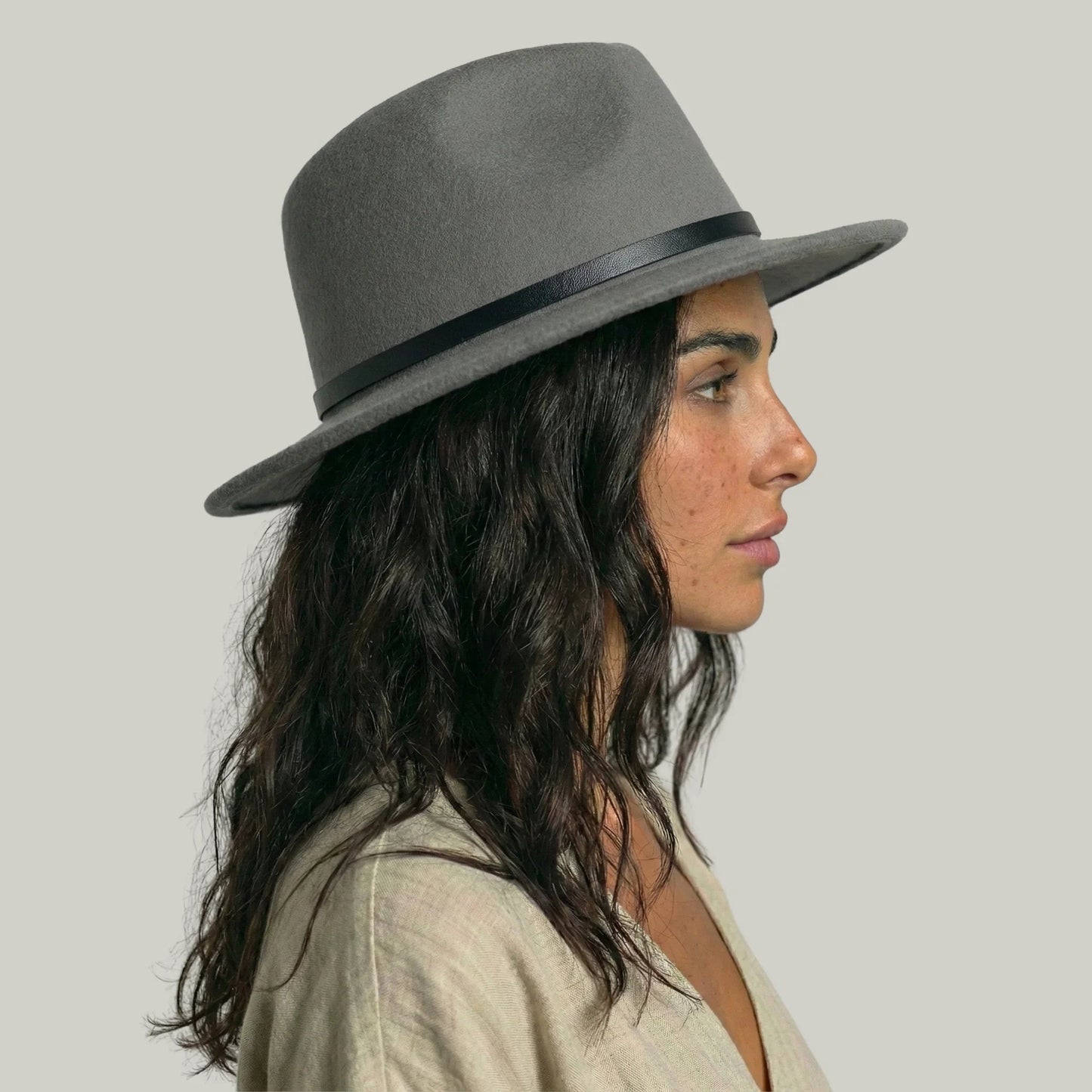 Chapeau Fedora Gris – Style Classique Homme & Femme