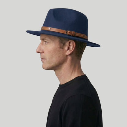 Chapeau Fedora Homme Bleu Marine – Lanière Cuir Cognac