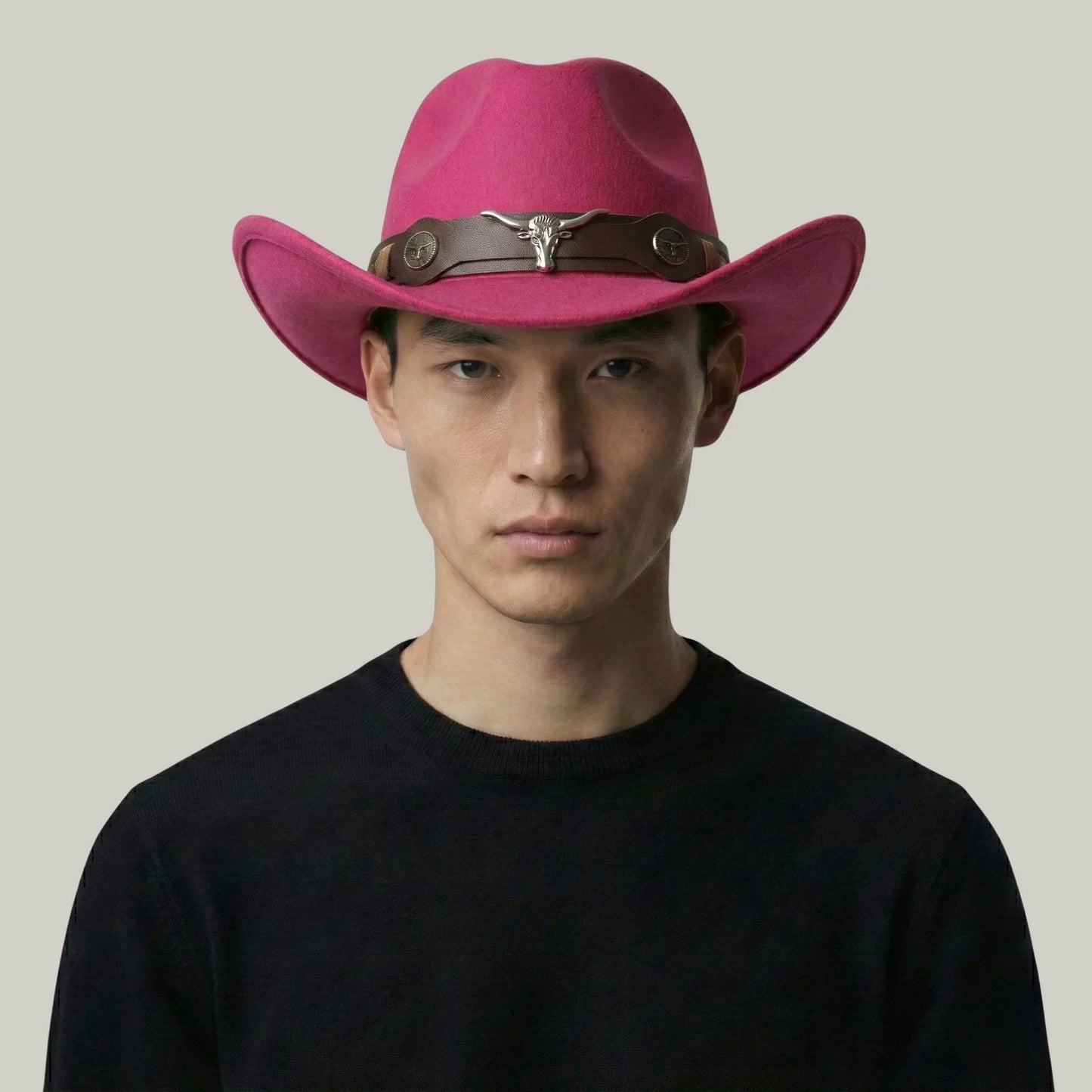 Chapeau de Cowboy Rose Fuchsia – Médaillon Taureau