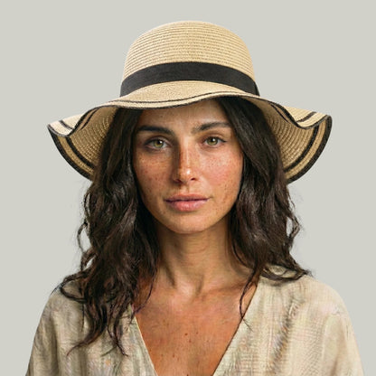 Chapeau de Paille Femme Beige – Nœud Noir Élégant