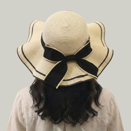 Chapeau de Paille Femme Beige – Nœud Noir Élégant