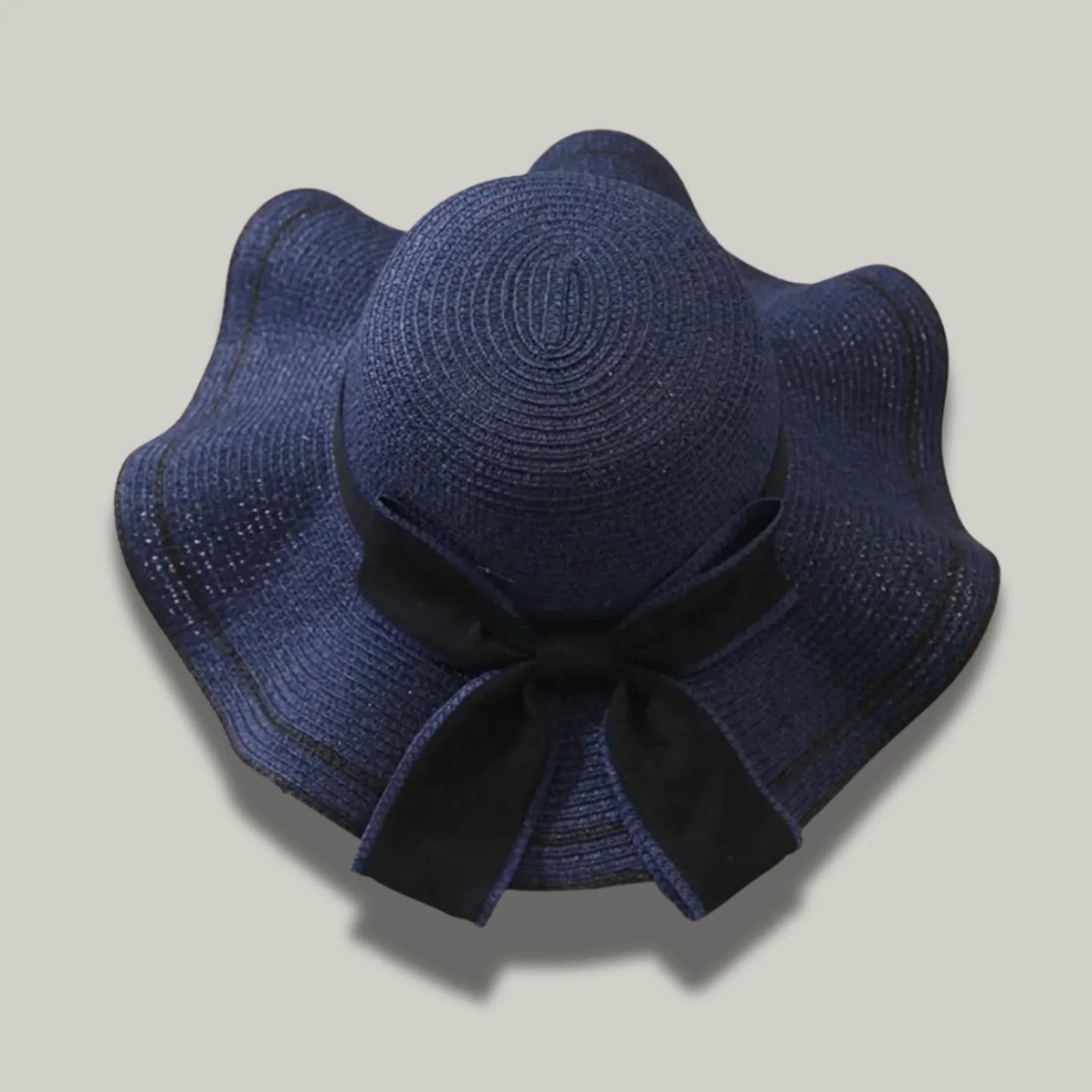 Chapeau de Paille Femme Bleu Marine – Nœud Noir Élégant