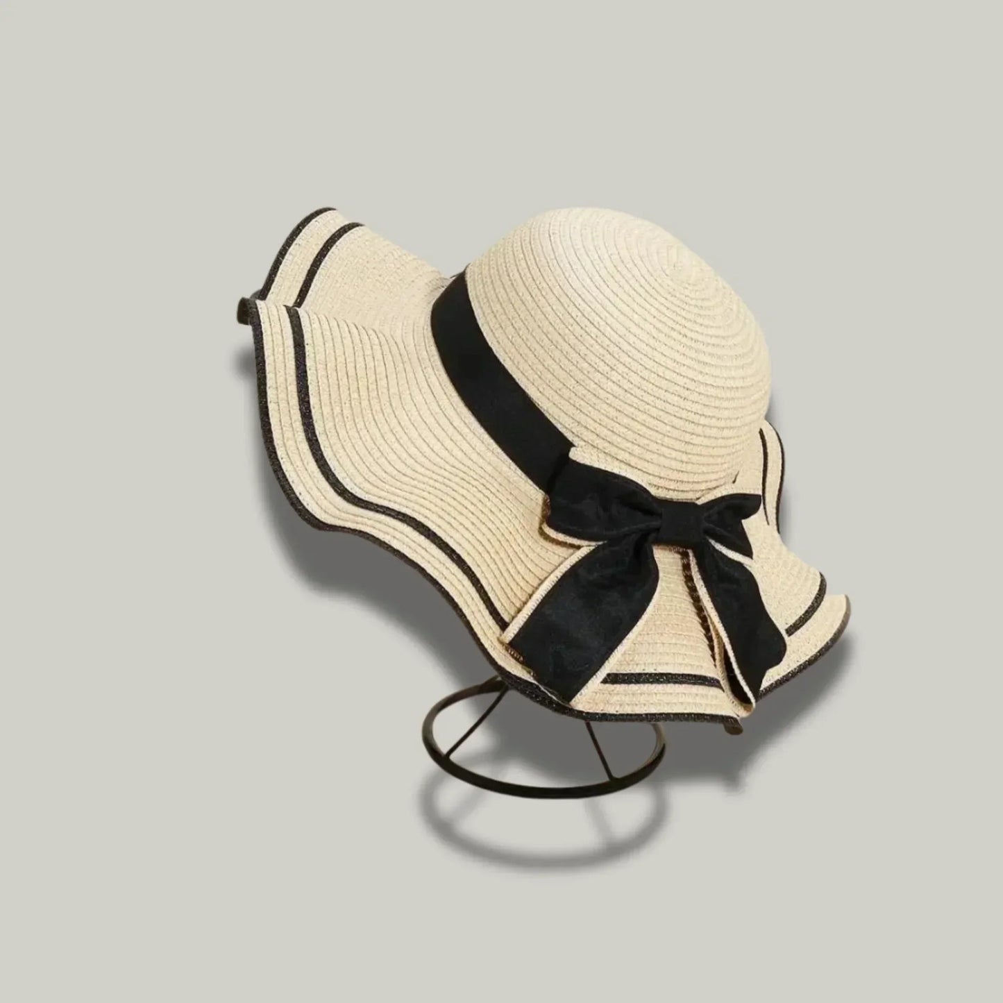 Chapeau de Paille Femme Camel – Nœud Noir Élégant