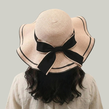 Chapeau de Paille Femme Rose Poudré – Nœud Noir Élégant